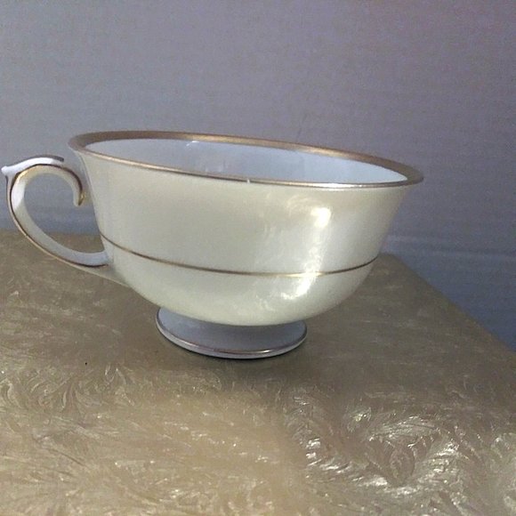 Lamberton Ivory China Footed Teacup, Tea Cups - Picture 6 of 15